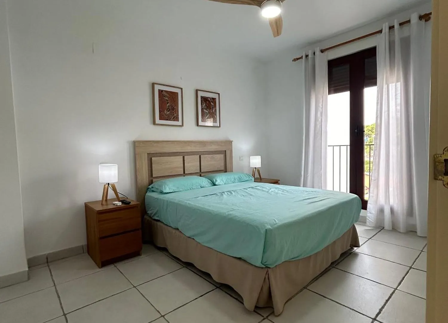 Apartment Atico Junto Al Mar Jardines De Nuevo Vera Acceso Directo A La Playa Wifi